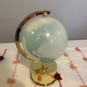 Target Mini Globe